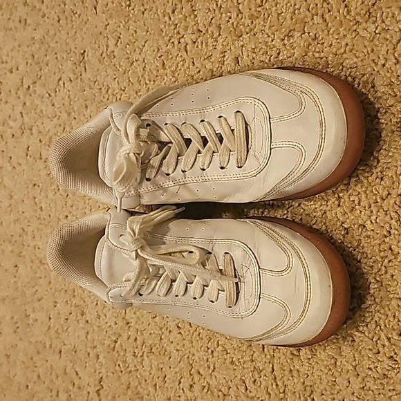 Isabel Marant Sneakers - Picture 2 of 6